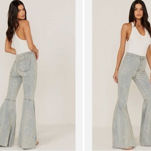 Free People light wash high rise geo print jeans